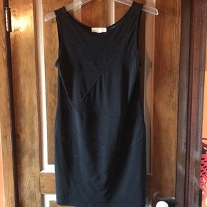 MICHAEL KORS • Black Panel Shift Dress •